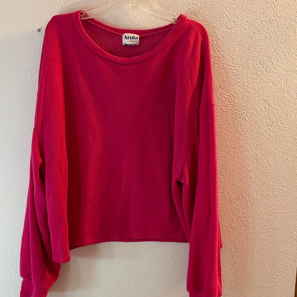 Arula Women's Vibrant Pink Sweatshirt